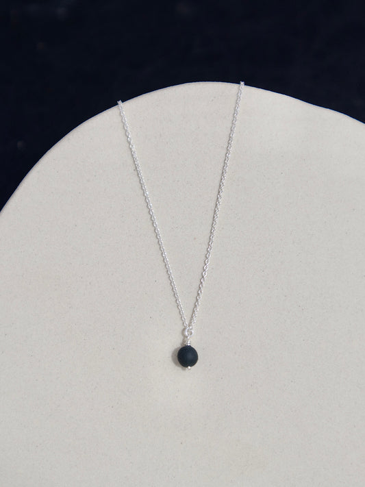 Dainty Drop Necklace Onyx