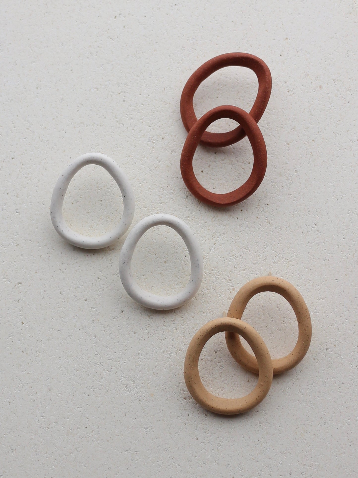 Droplet Earrings Mineral White