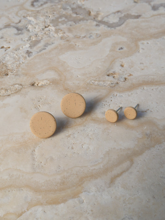 Luna Earrings Sand