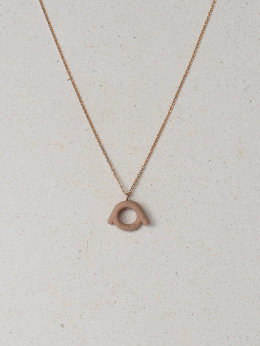 Envelop Necklace Sand