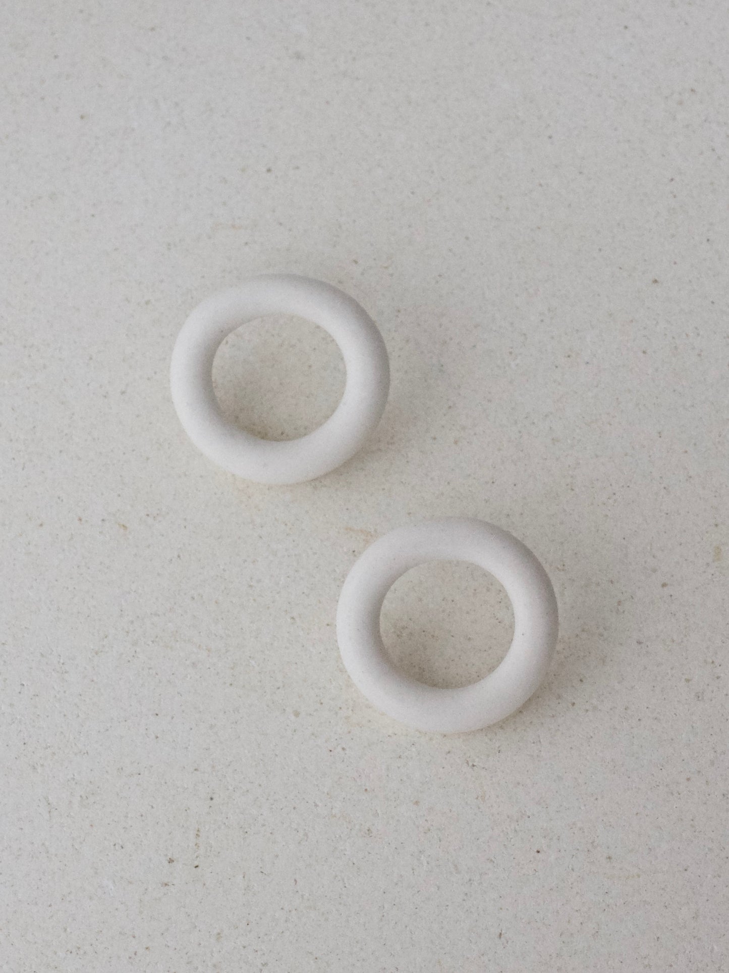 Loop Earrings Porcelain