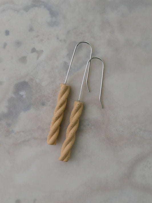Twist Earrings Sand Wholesale